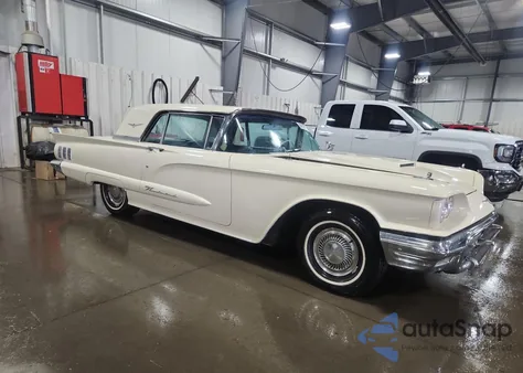 1960 Ford T Bird из США, поврежденный, VIN 0Y71Y187667